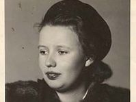 Ольга Вольфова (1943)